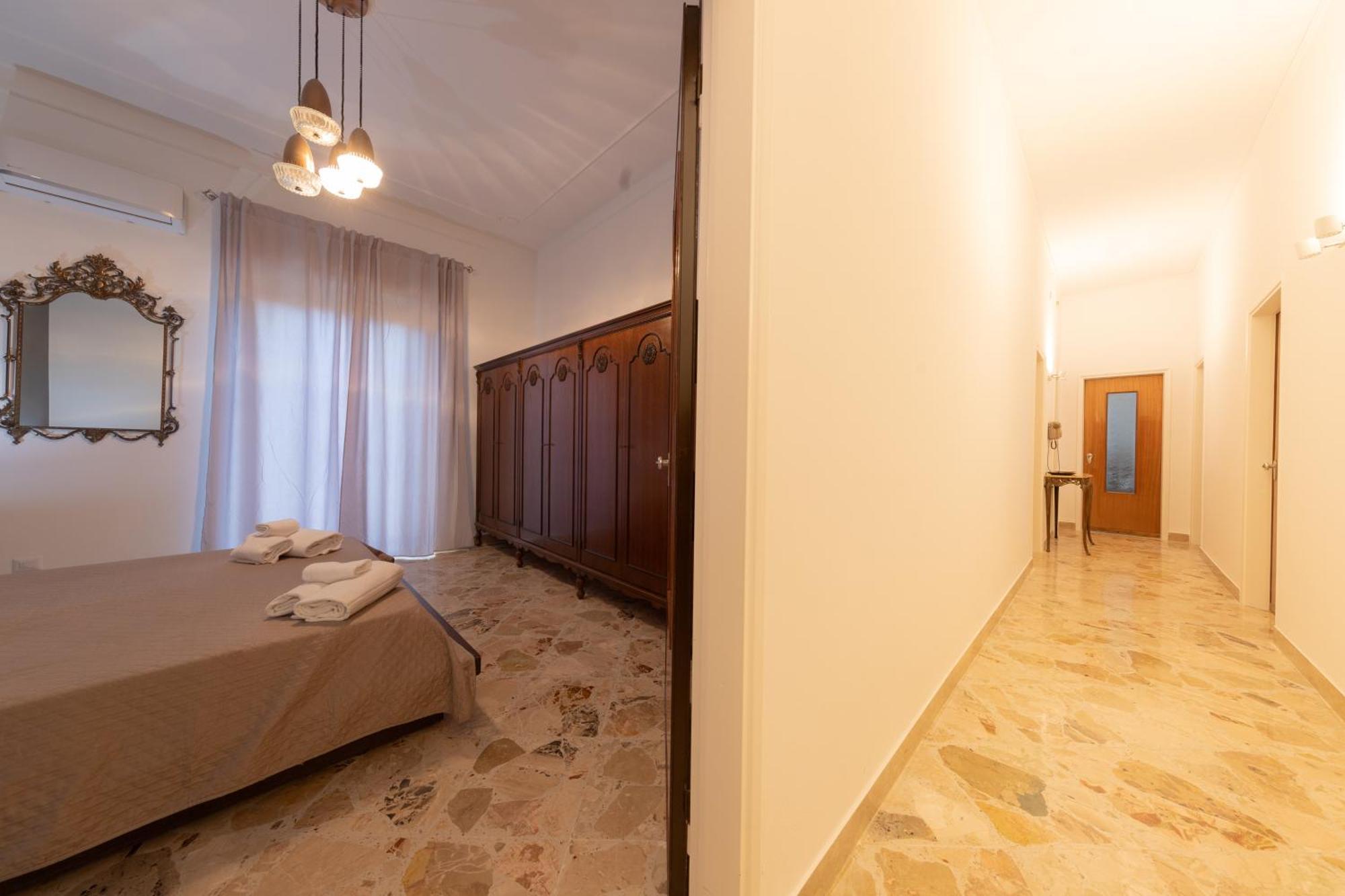 צ'פאלו Vintage Sea House Vicino La Spiaggia Del Lungomare מראה חיצוני תמונה